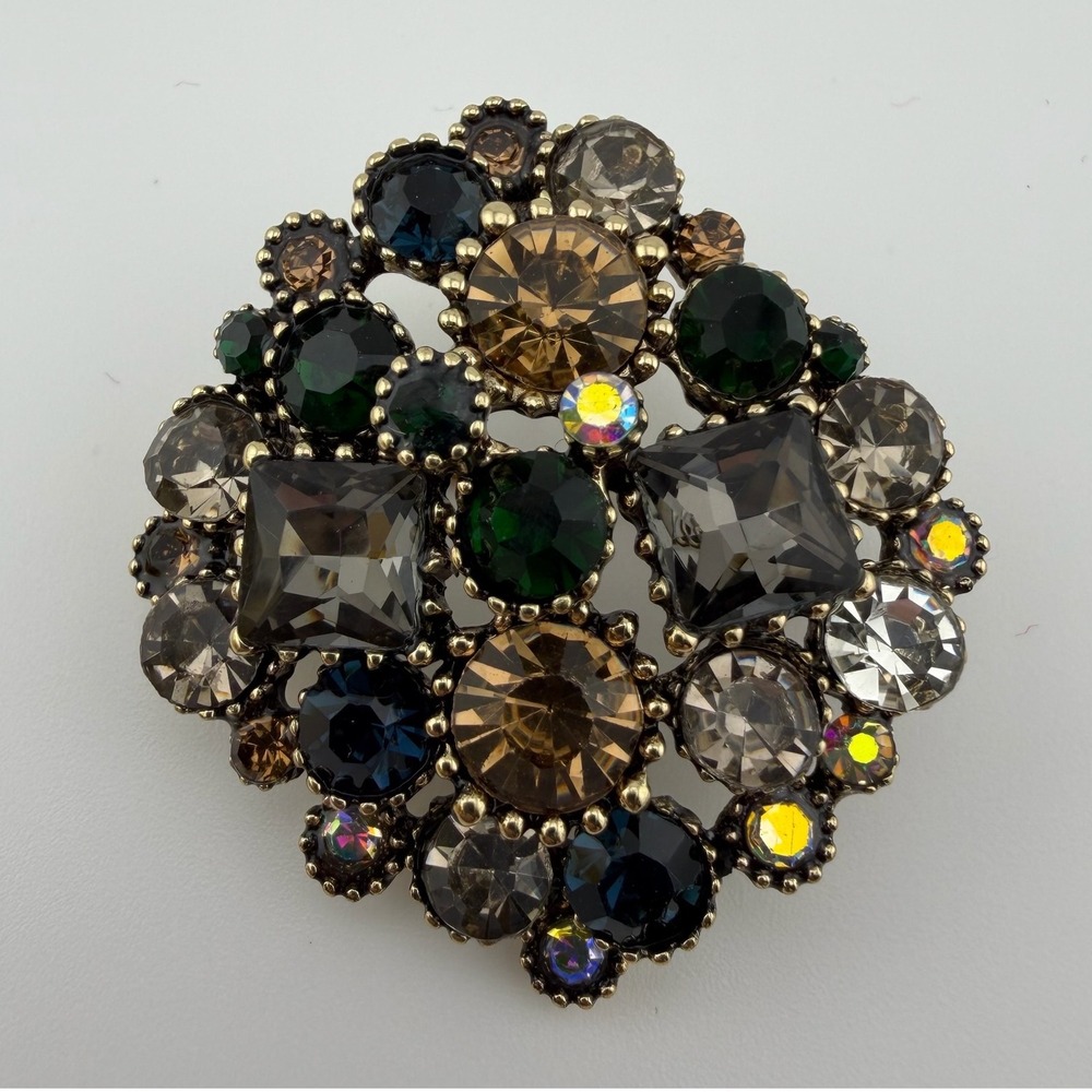 Multi Crystal Cluster Gold Tone Vintage Style Brooch Pendant